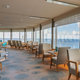 Die Panorama-Lounge an Bord der MS Amada