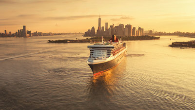 Die Queen Mary 2 vor New York